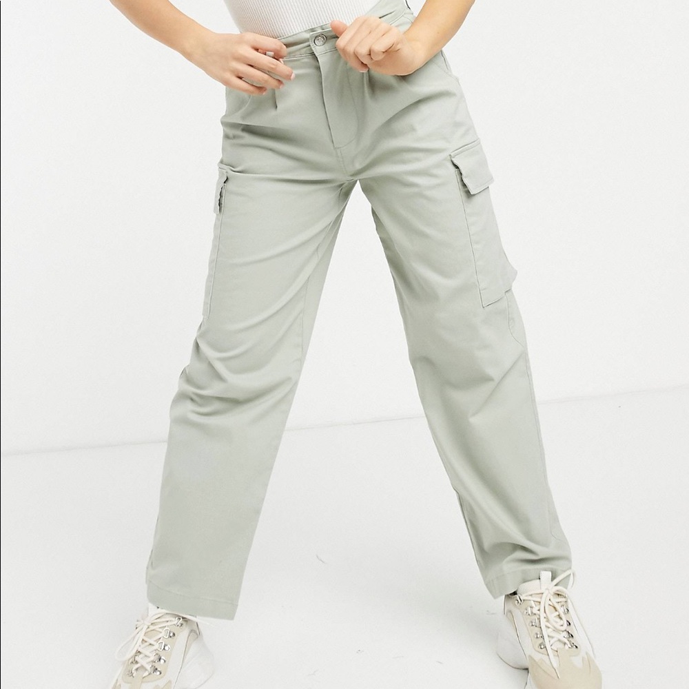 ASOS Design Petite Sage Green Chinos with Cargo Pockets US 6 Small